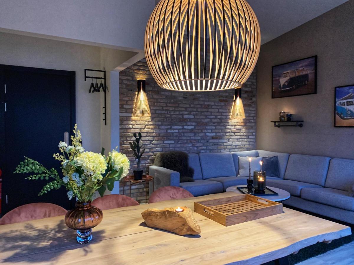 Broncks Apartment 1 - Modern 2-Bedroom In The Heart Of Torshavn Ngoại thất bức ảnh